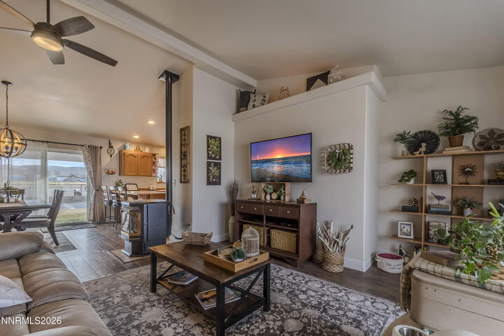 Property Photo:  2875 Horseshoe Lane  NV 89408 