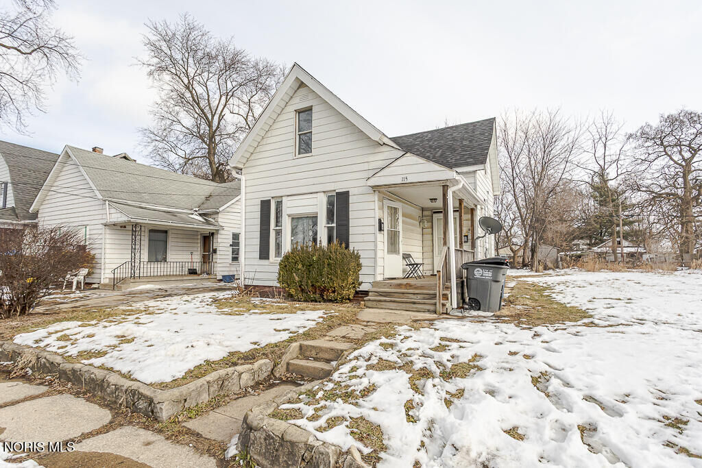 Property Photo:  115 Lake Shore Avenue  OH 43609 