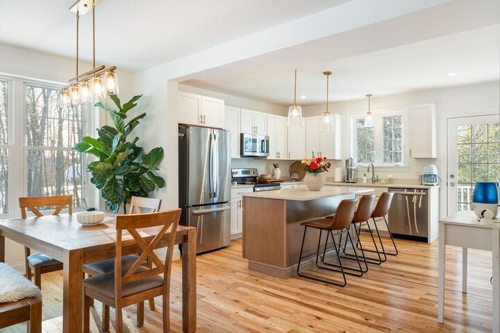 Property Photo:  62 Green Road  NH 03857 