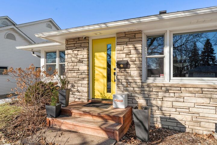 Property Photo:  3021 31st Avenue NE  MN 55418 