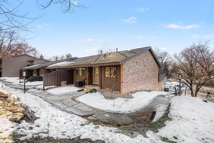Property Photo:  165 Birnamwood Drive  MN 55337 