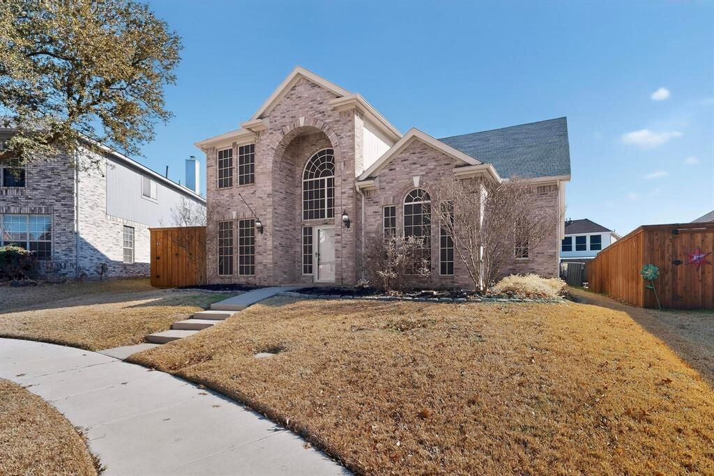 Property Photo:  1841 Grand Canyon Drive  TX 75077 