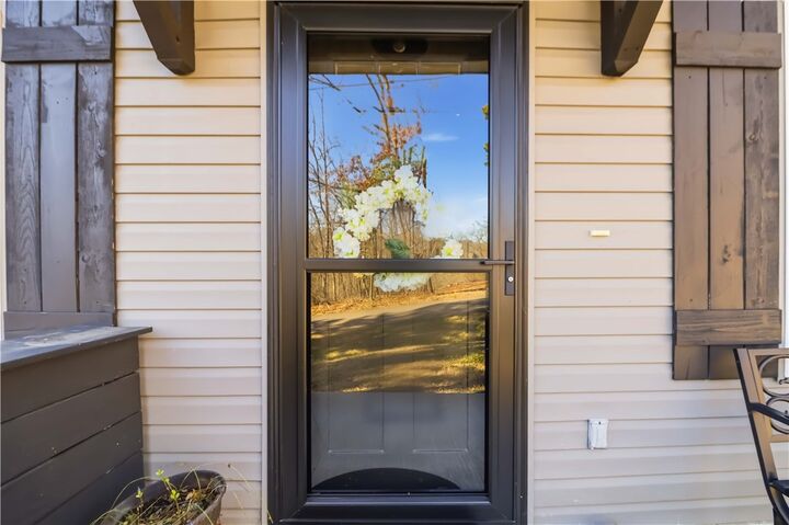 Property Photo:  14 Winsford Lane  AR 72714 