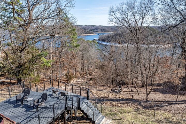 Property Photo:  22 Ravenshoe Road  AR 72756 