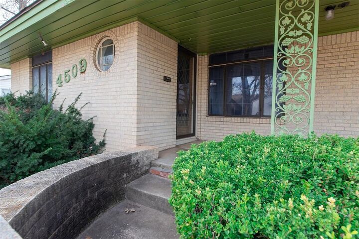 Property Photo: 4509 N Redmond Avenue OK 73008