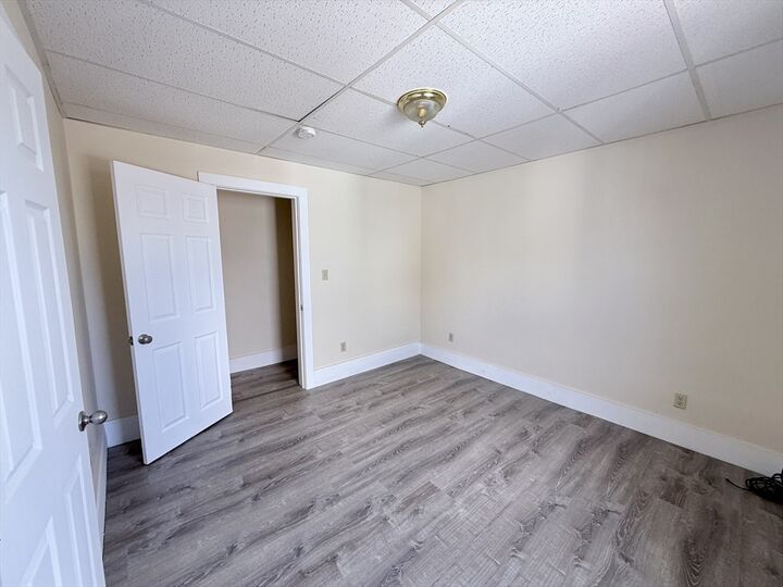 Property Photo:  7 Cottage Street 2  MA 01609 