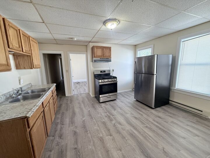 Property Photo:  7 Cottage Street 2  MA 01609 