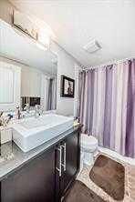 Property Photo: 155 Skyview Ranch Way NE 4313 AB T3N 0L4