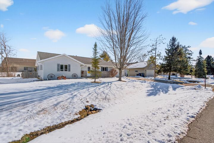 Property Photo:  144 Baldwin Court  WI 54915 