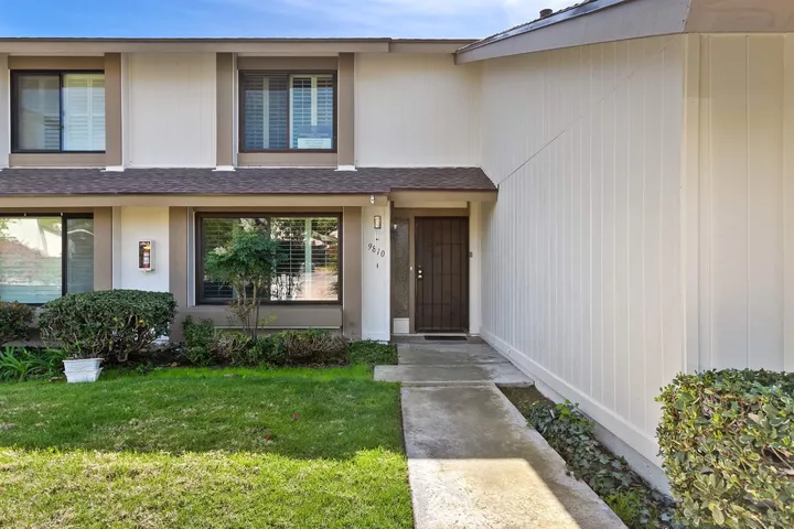 Property Photo: 9810 Guisante Terrace CA 92124