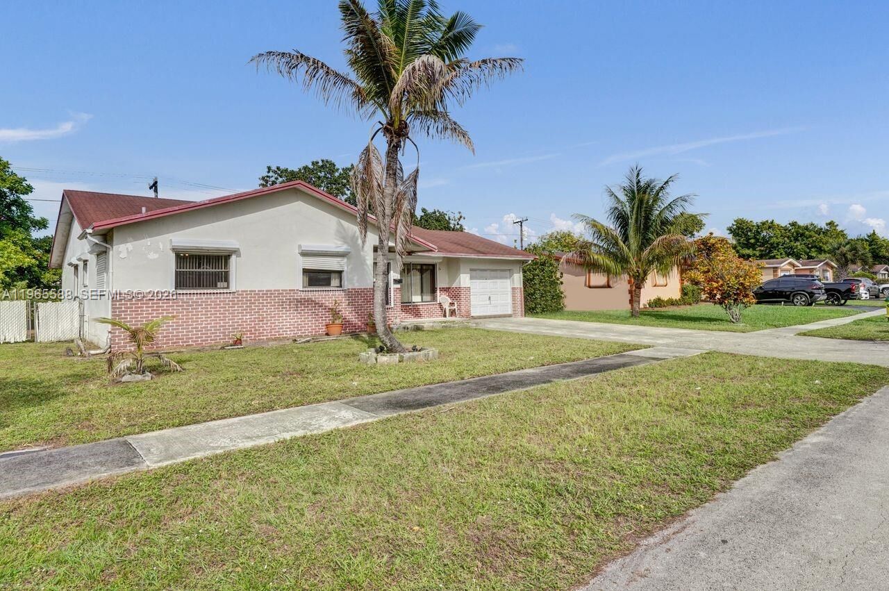 Property Photo:  4781 NW 19th Ct 4781  FL 33313 