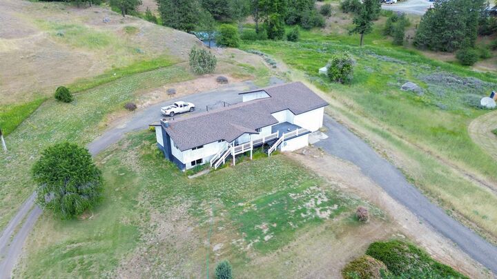 Property Photo:  598 N 395 Hwy  WA 99141 