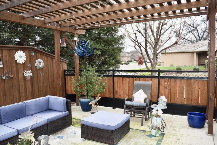 Property Photo:  3934 E Willow Avenue  CA 93292 