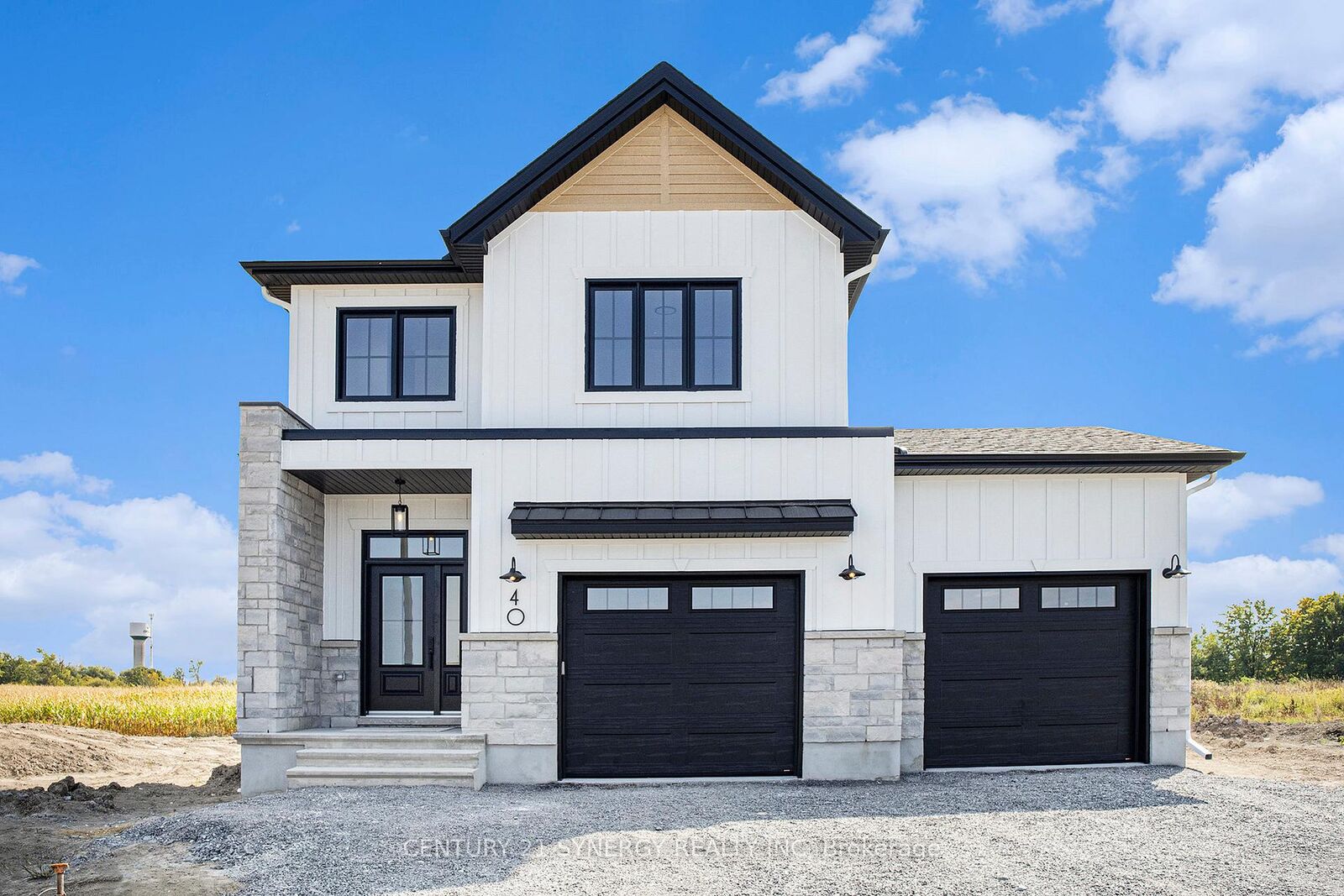 Property Photo: 68 Helen Street ON K0A 1R0