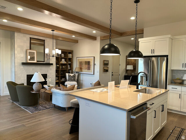 Property Photo:  2292 E Arena Roja Dr  UT 84780 