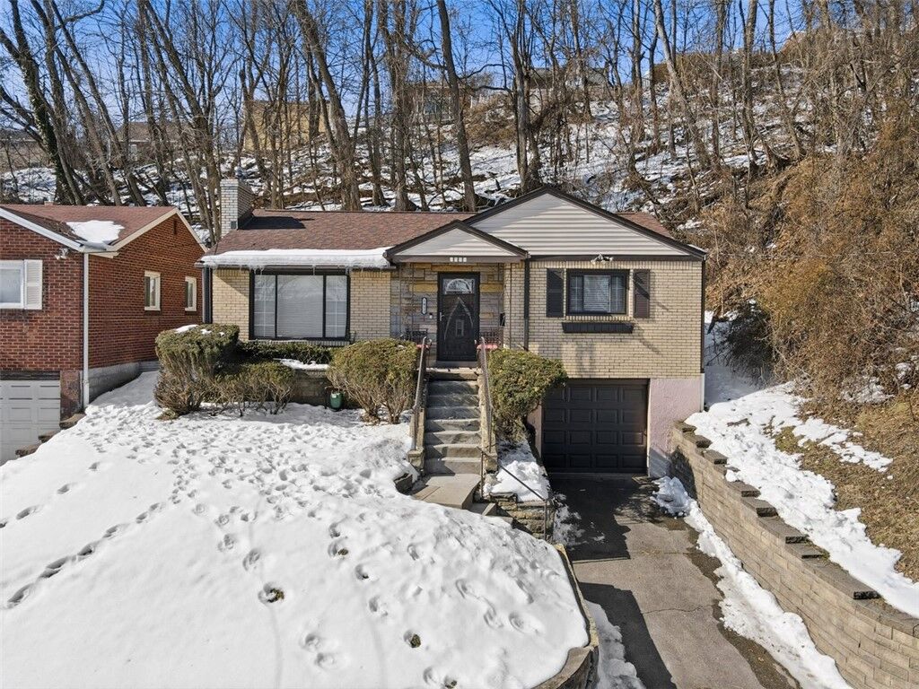 Property Photo: 5012 Stanton Ave PA 15201