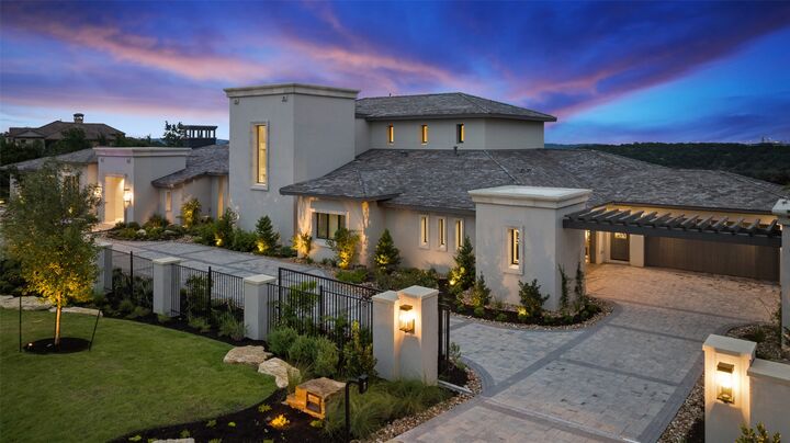 Property Photo:  4901 Mirador Drive  TX 78735 