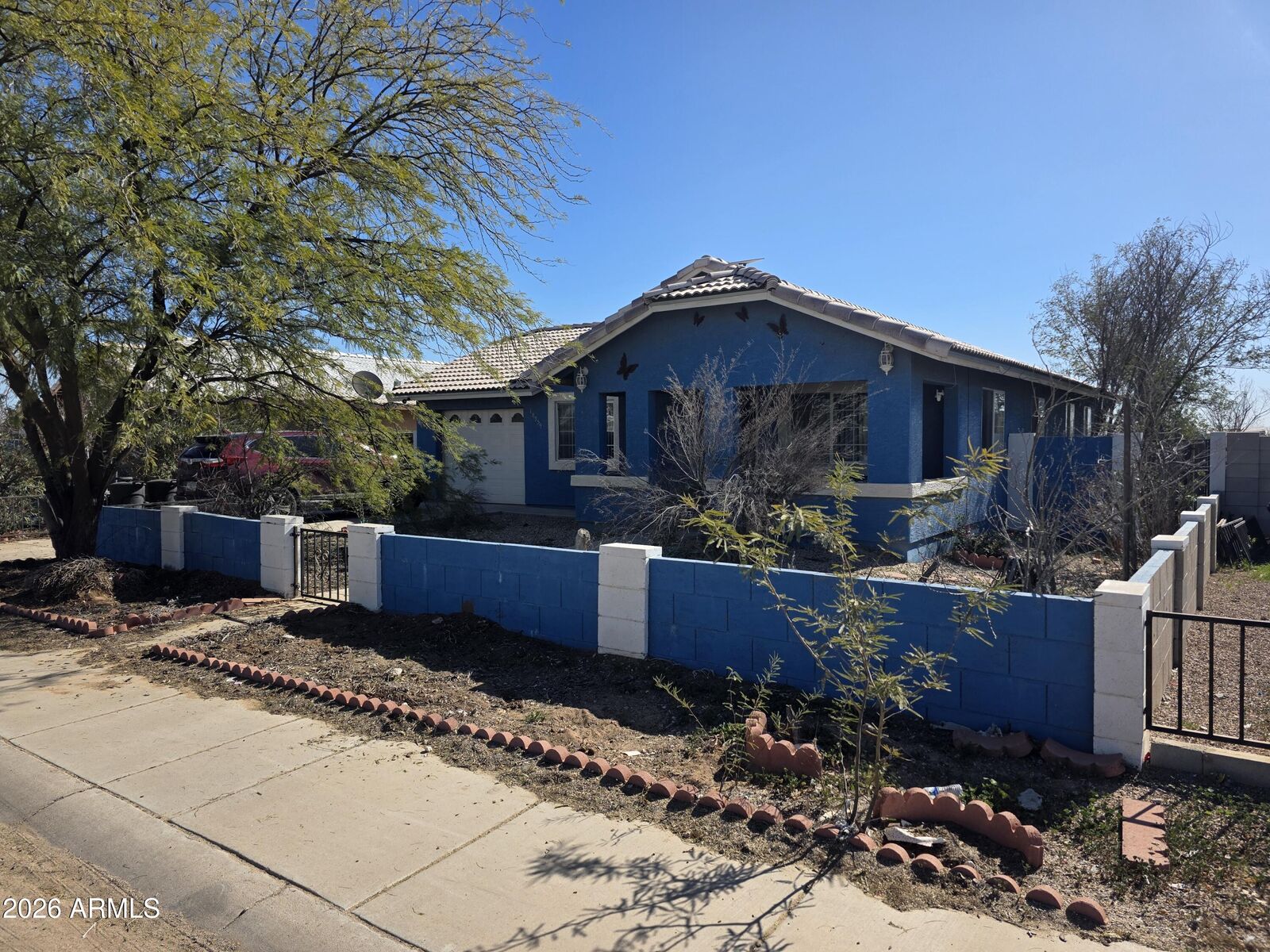 Property Photo:  18959 W Jacqueline Avenue  AZ 85122 