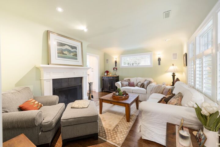 Property Photo:  1470 Haywood Avenue  BC V7T 1V6 