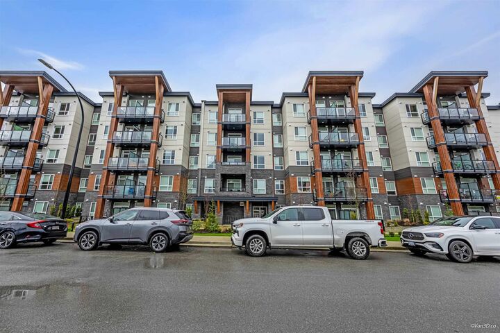 Property Photo:  12109 223 Street 111  BC V2X 6X1 