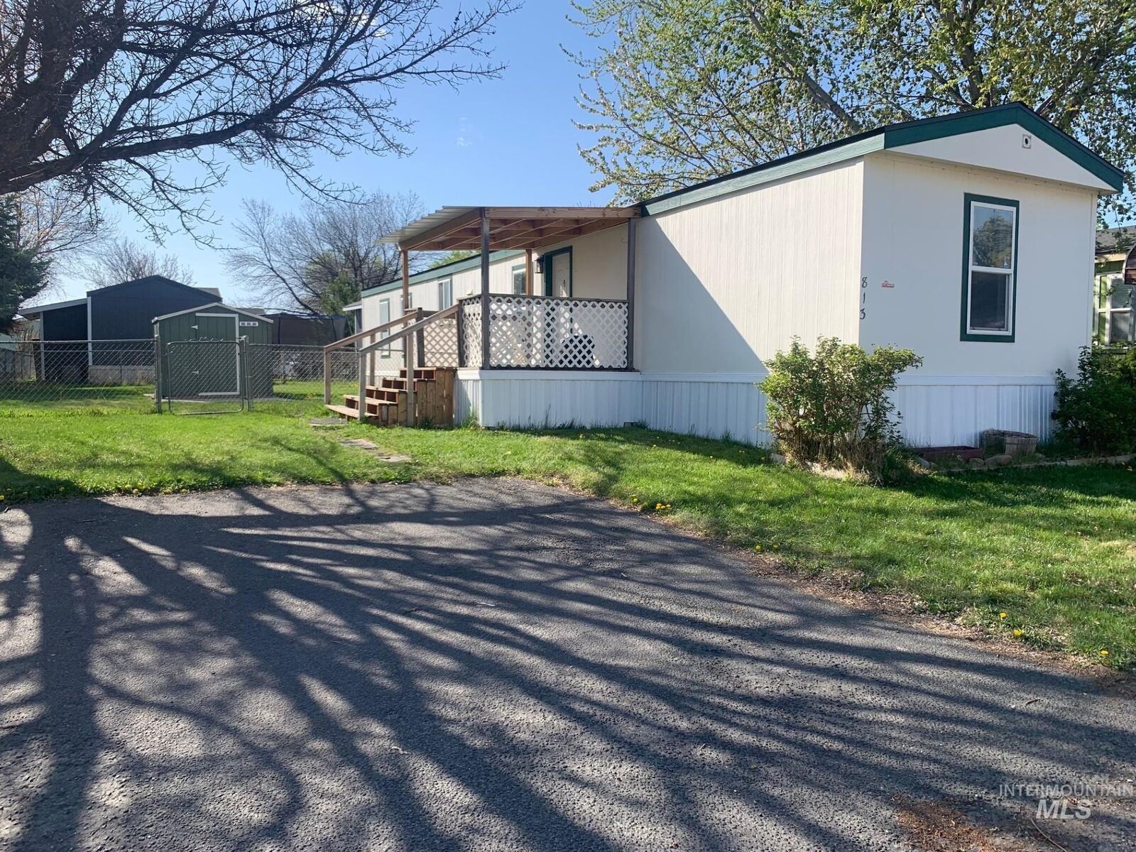 Property Photo: 813 Long Valley St ID 83687