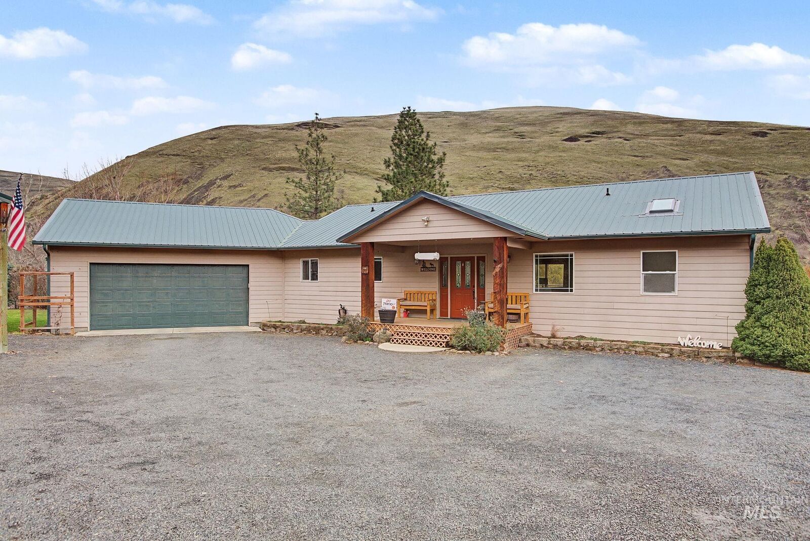 Property Photo:  20485 Cottontail Lane  ID 83524 