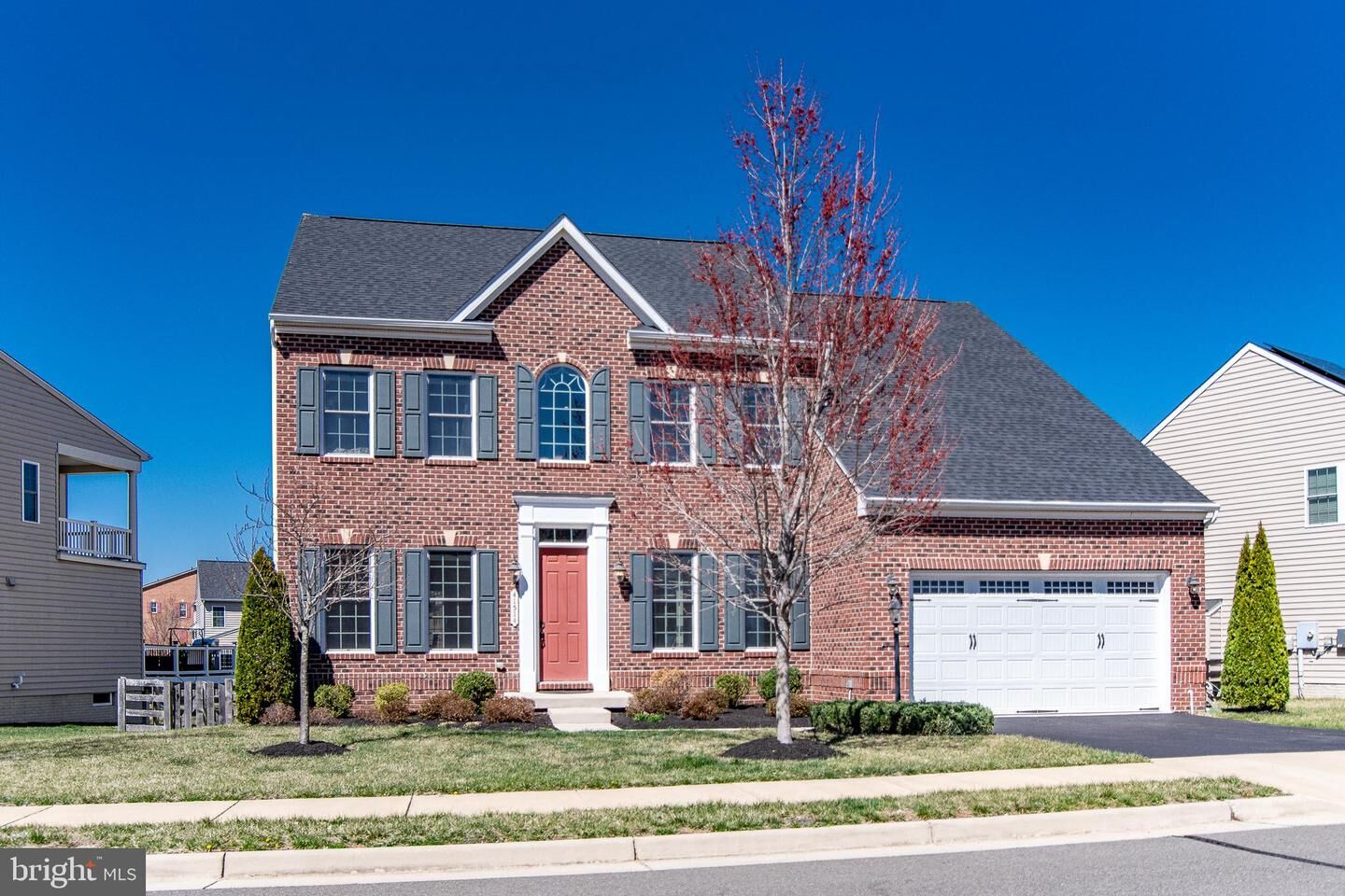 Property Photo: 41514 Carriage Horse Drive VA 20105