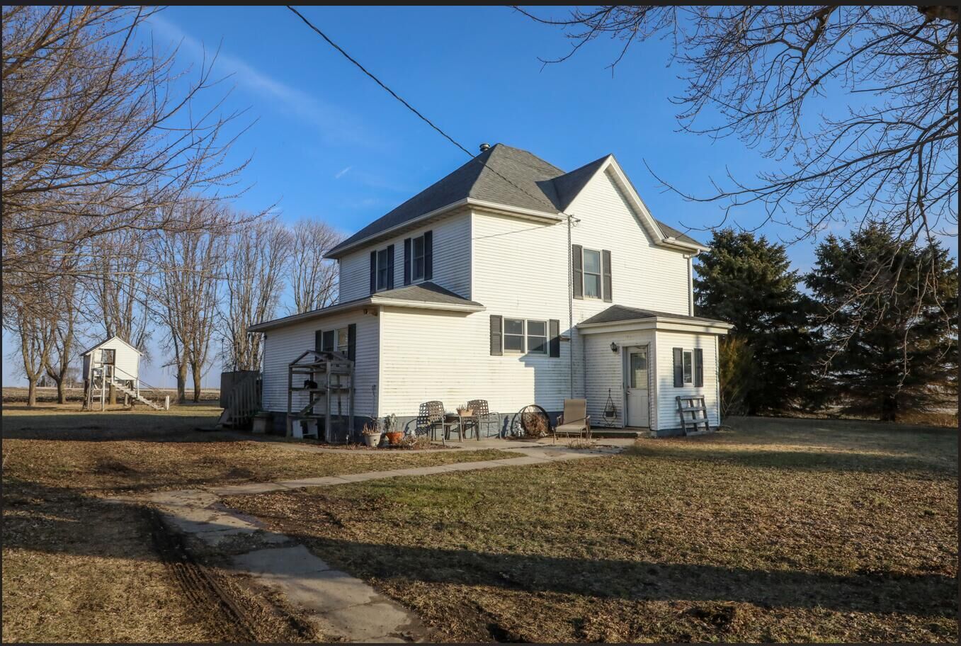 Property Photo:  1105 120th Street  IA 50447 