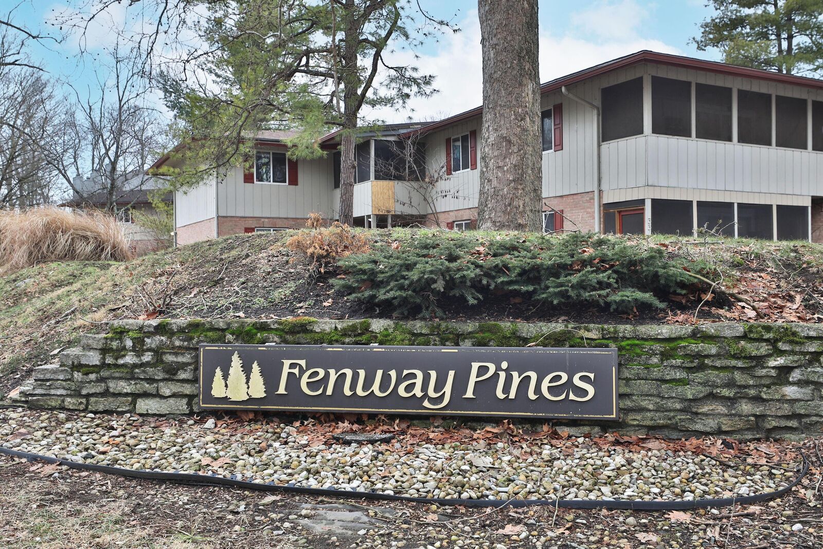 Property Photo:  5200 Fenway Court  OH 43214 