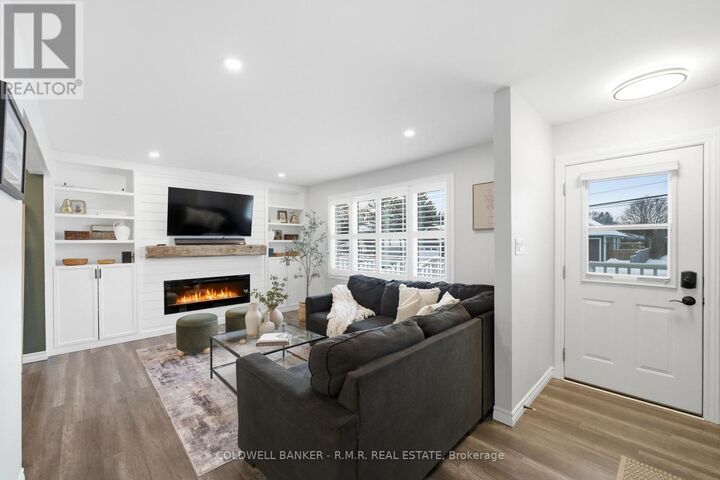 Property Photo:  425 Bay Street  ON L9L 1M7 