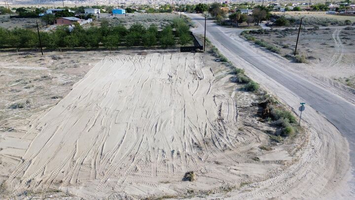 Property Photo:  0 Bay Drive  CA 92254 