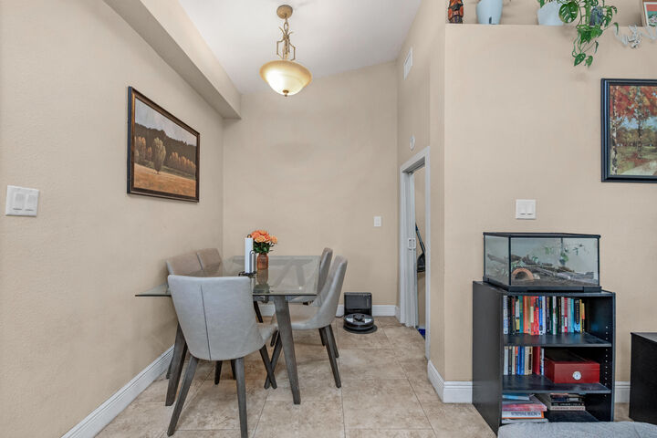 Property Photo:  219 NE California Drive  FL 32548 