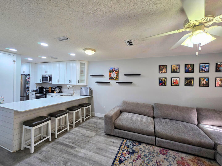 Property Photo:  11 NW Poulton Drive Unit E  FL 32548 
