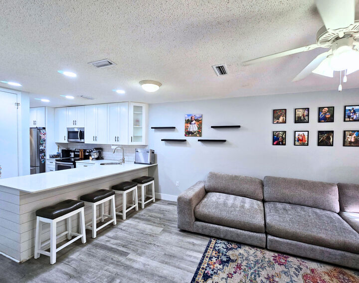 Property Photo:  11 NW Poulton Drive Unit E  FL 32548 