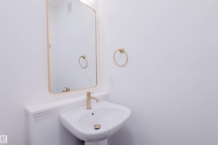 Property Photo:  8292 Kiriak Loop SW  AB T6W 5S2 