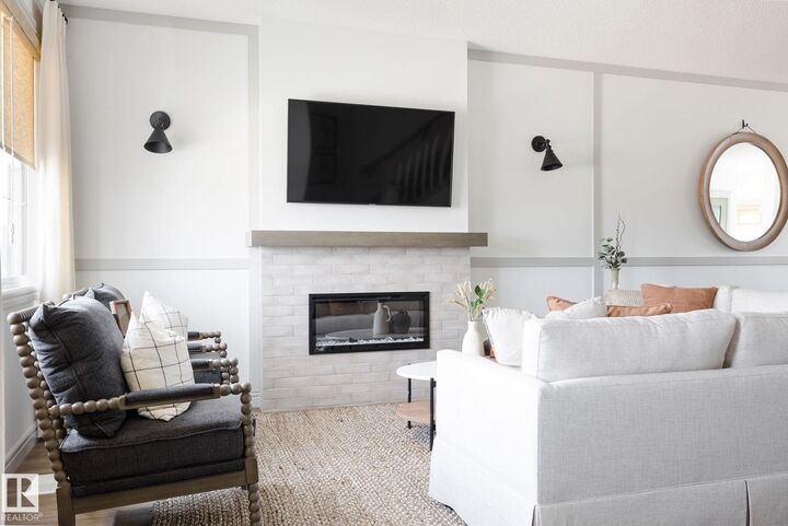 Property Photo:  21204 25 Avenue NW  AB T6M 1L2 