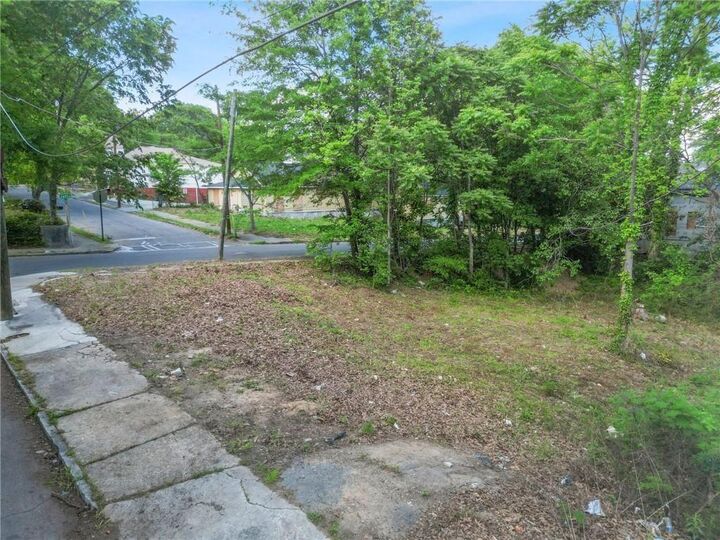 Property Photo:  459 Paines Avenue NW  GA 30318 