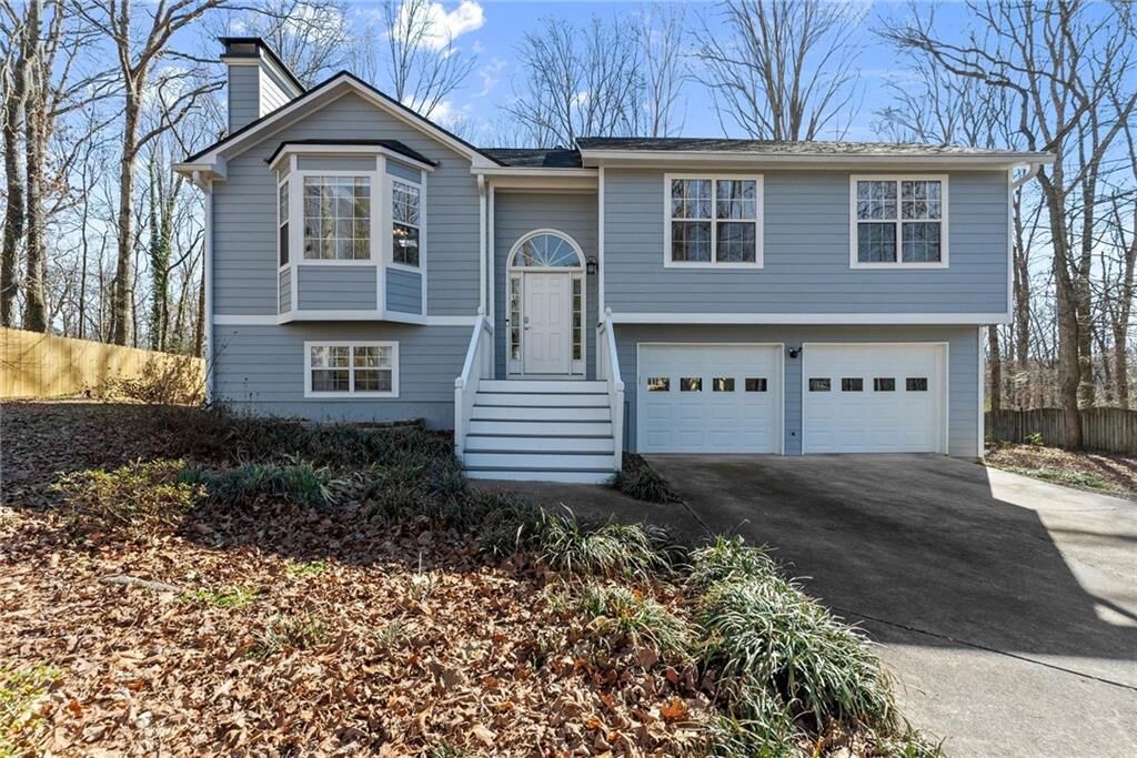 Property Photo: 6530 Remington Drive GA 30040