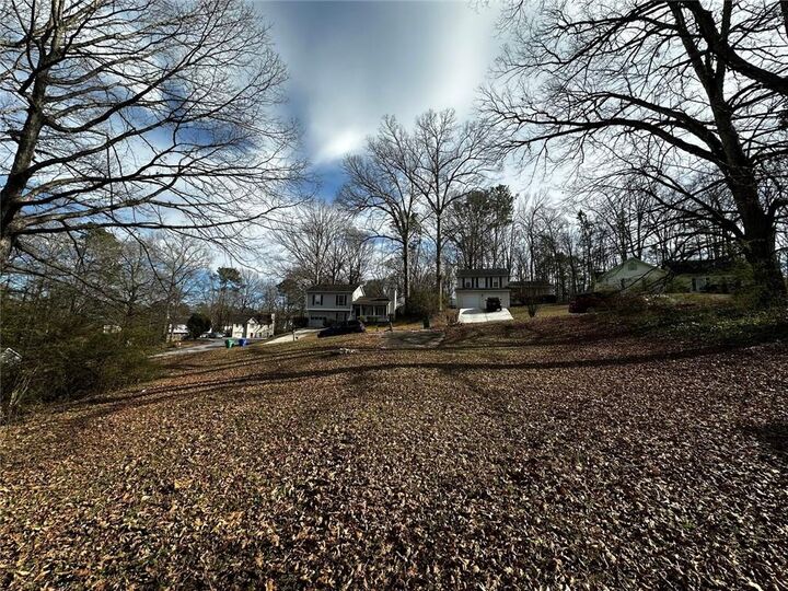 Property Photo:  5566 La Fleur Trail  GA 30038 