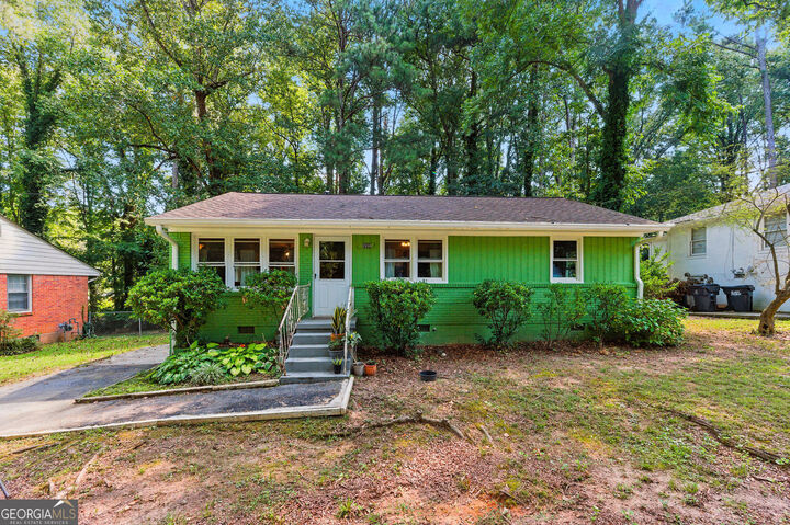 Property Photo: 2608 Westchester Drive GA 30344