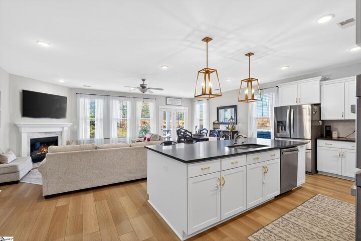 Property Photo:  109 Woodcross Drive  SC 29681 