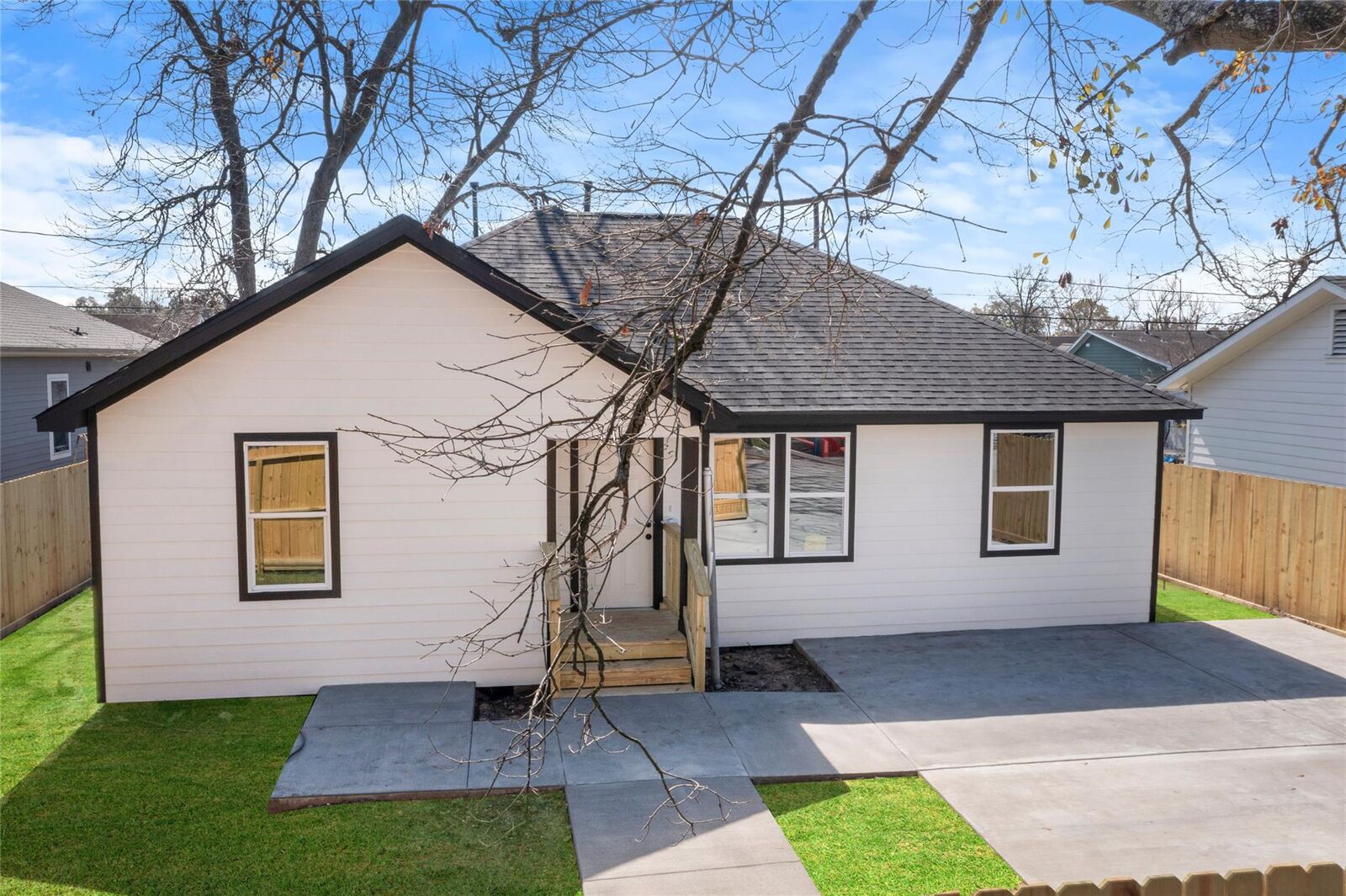 Property Photo:  7606 Ilex Street  TX 77012 