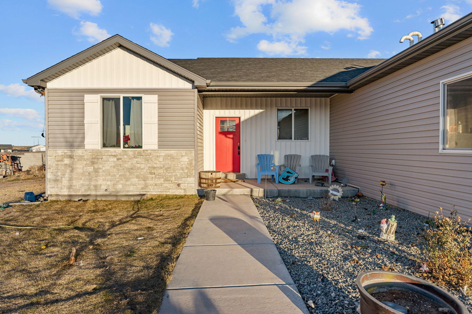 Property Photo: 5078 N Heather Hue Road UT 84721
