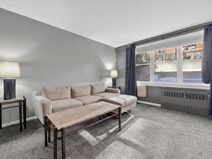 Property Photo:  25 Franklin Avenue 2K  NY 10601 