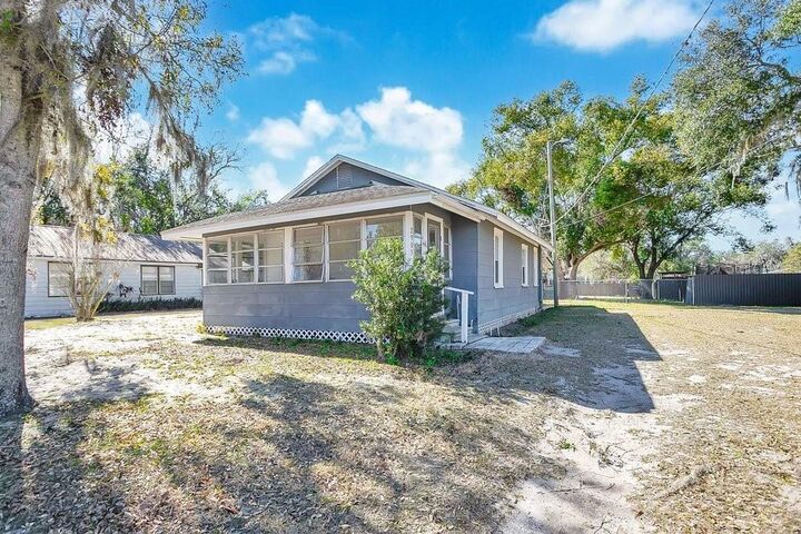 Property Photo: 2905 Paul Buchman Highway FL 33563