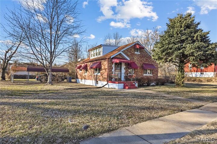 Property Photo:  3801 Avondale Avenue  MO 63121 