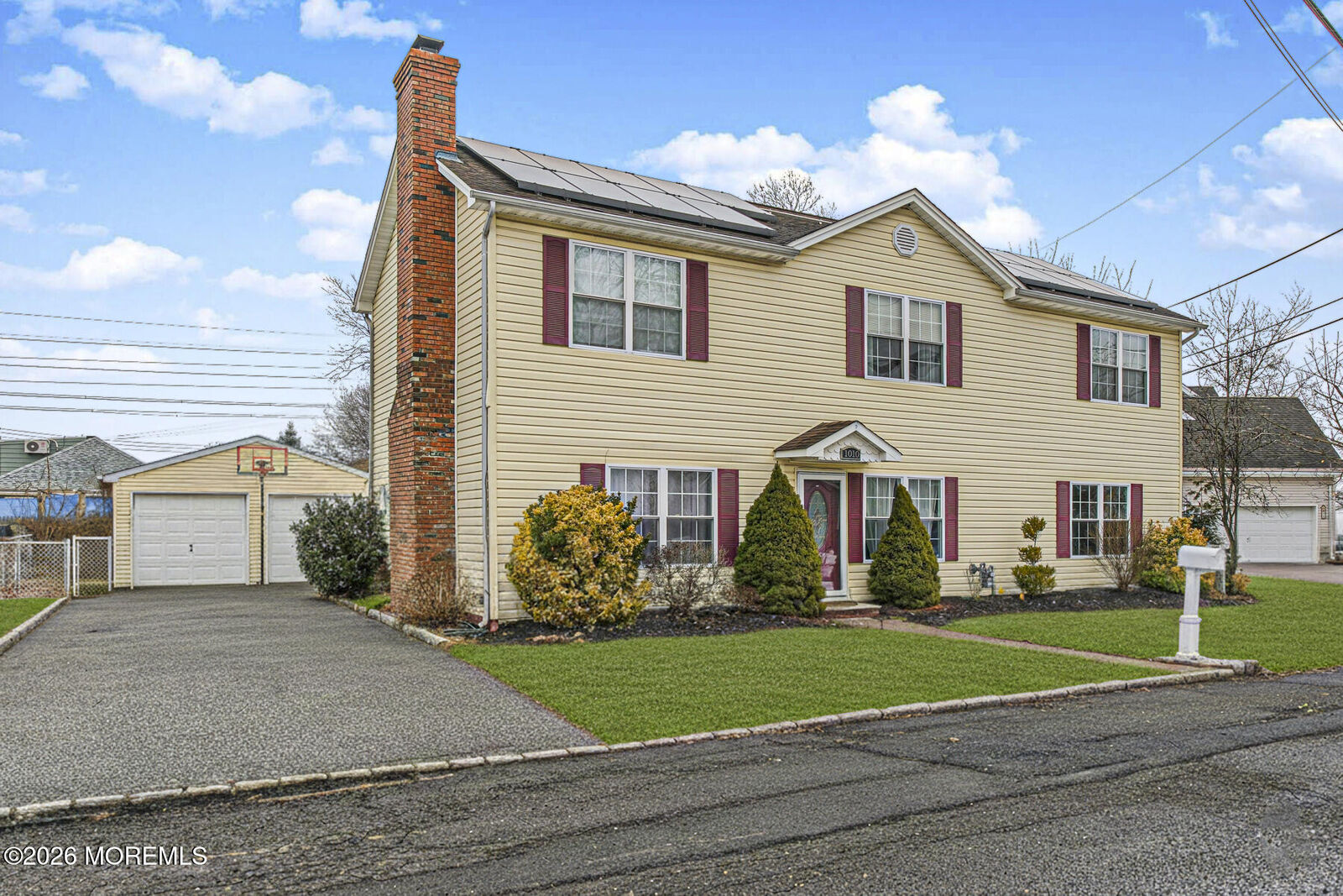 Property Photo:  1010 Morgan Avenue  NJ 08879 