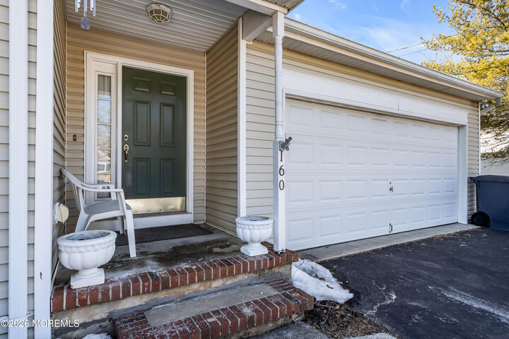 Property Photo:  160 N Spinnaker Avenue  NJ 08050 