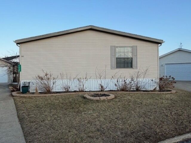 Property Photo:  1262 Red Bud Road  IL 60950 