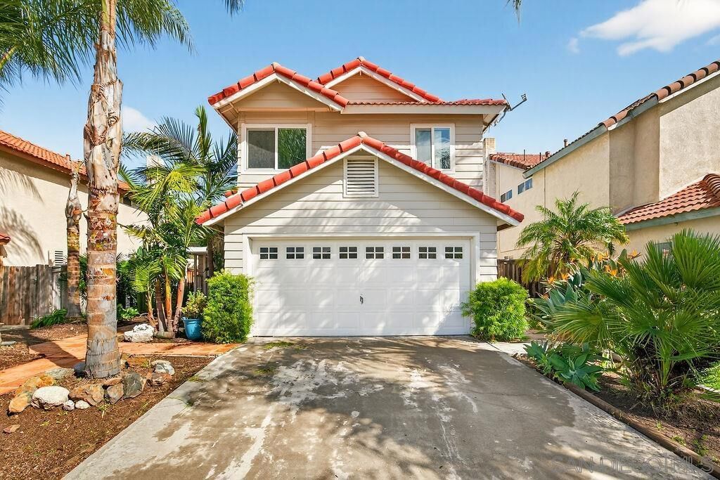 Property Photo:  31218 Comotilo Ct  CA 92592 